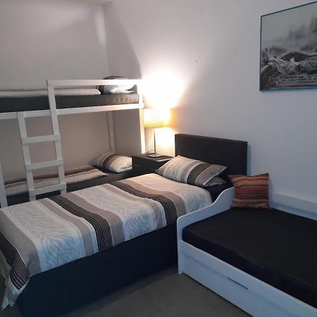 Berlin - Schoenefeld Gruene Wohnung 外观 照片
