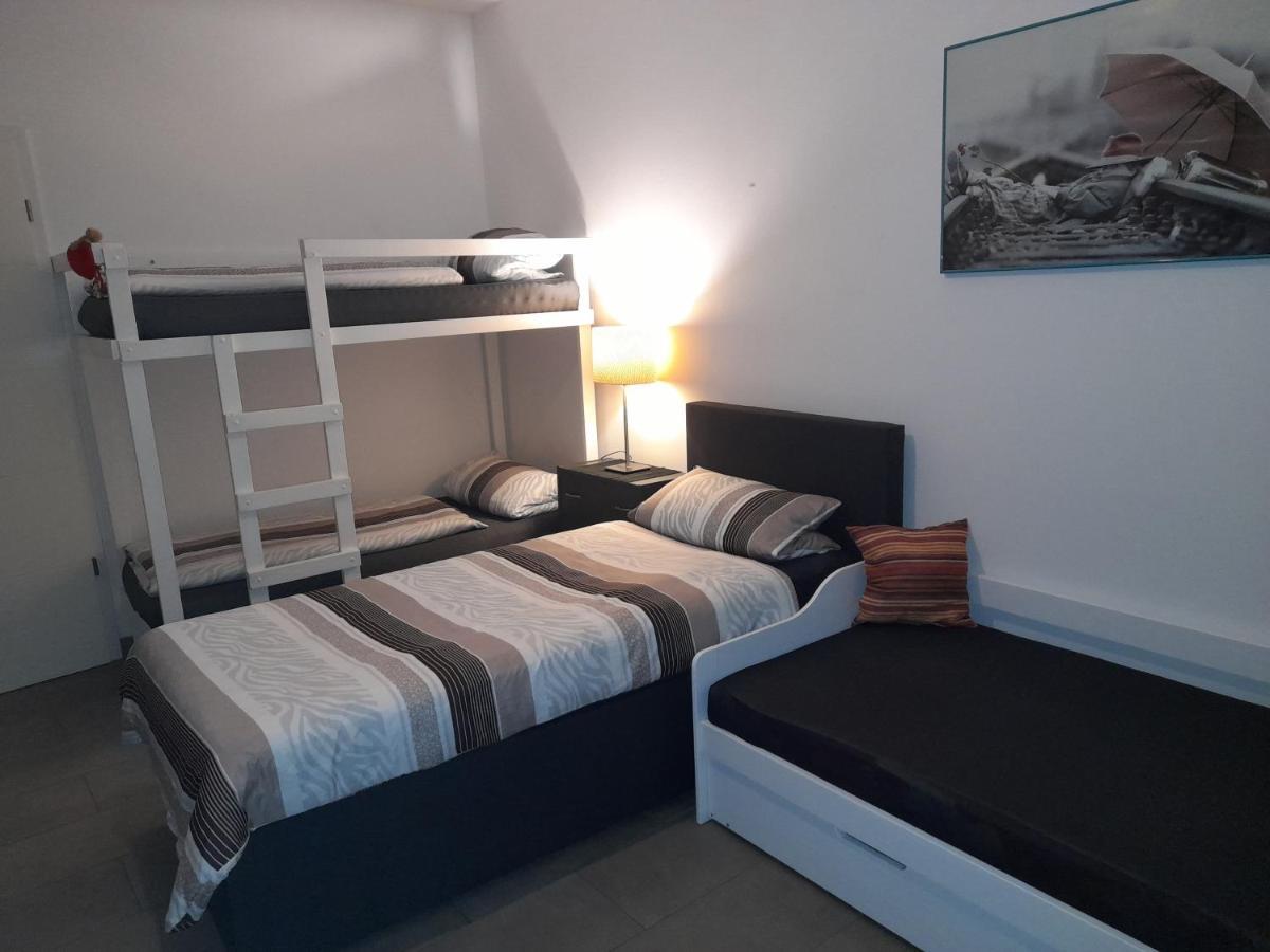 Berlin - Schoenefeld Gruene Wohnung 外观 照片